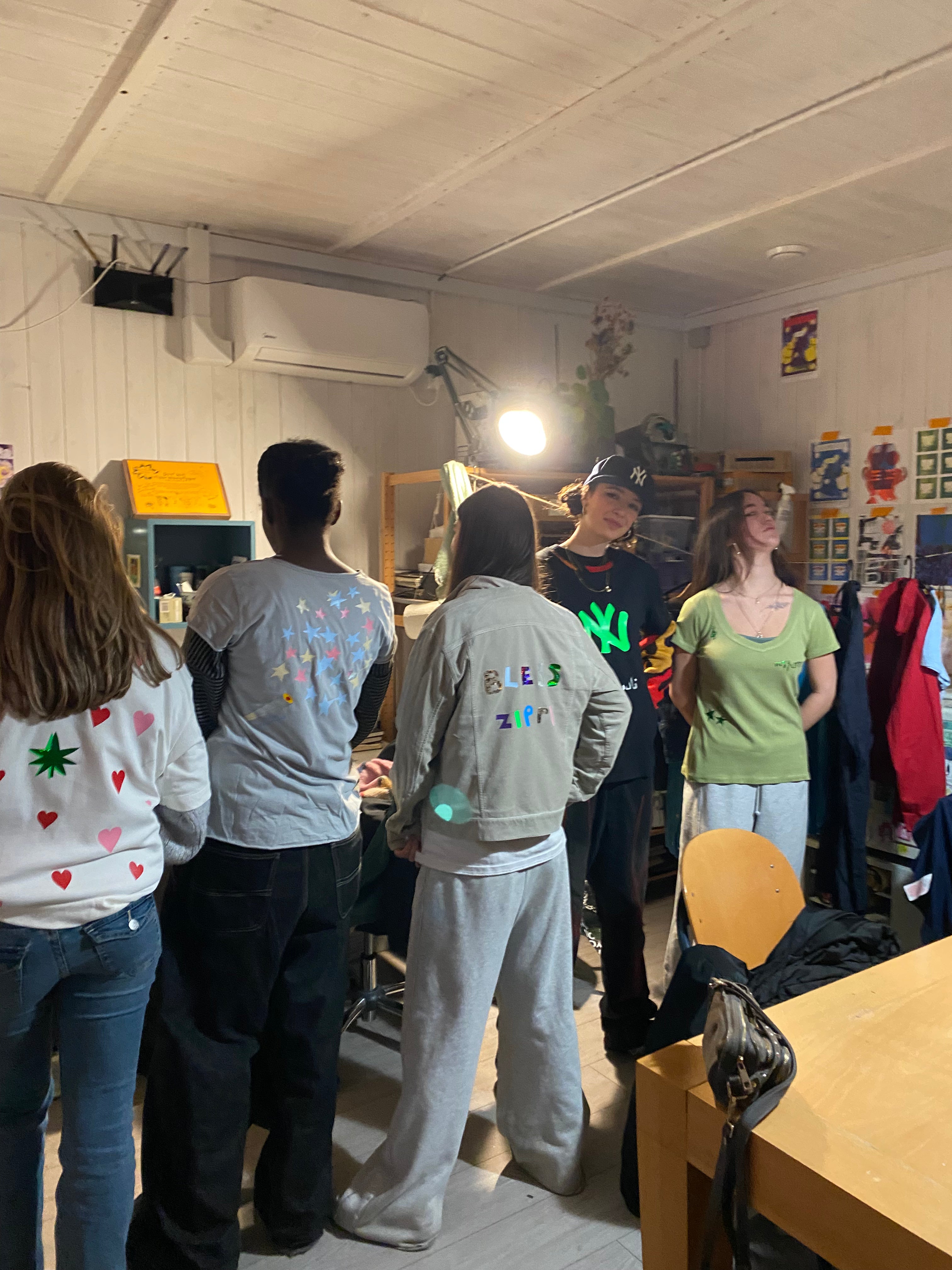 YouthQuake-Inspired Clothing upcycling workshop